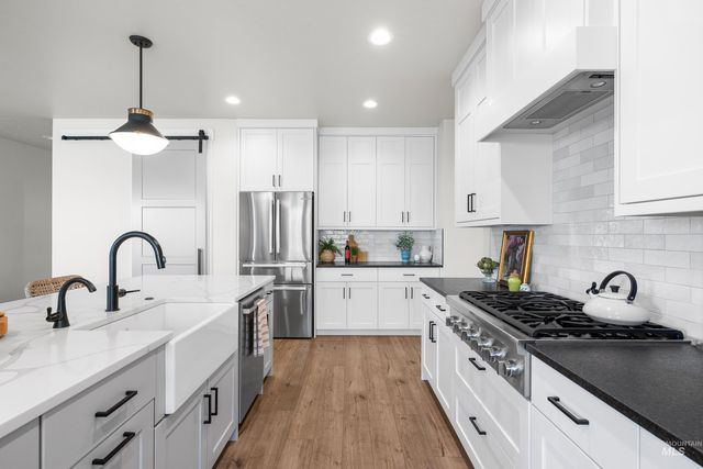 11447 N 20th Place, Boise, ID 83714