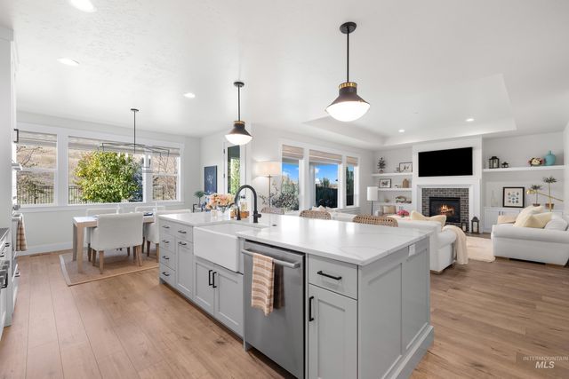 11447 N 20th Place, Boise, ID 83714