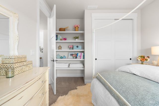 11447 N 20th Place, Boise, ID 83714