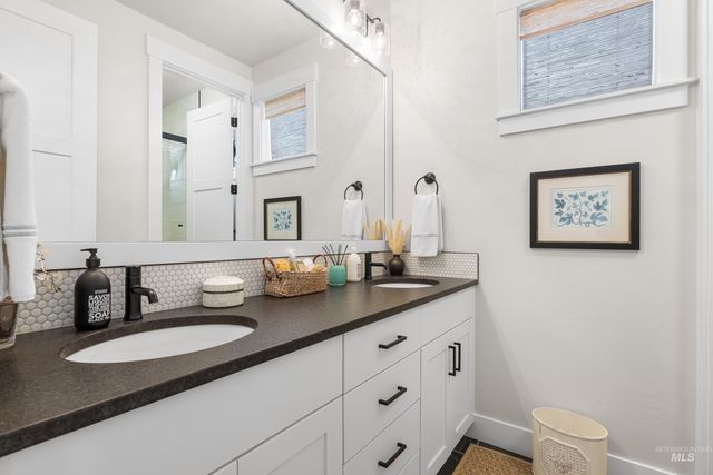 11447 N 20th Place, Boise, ID 83714