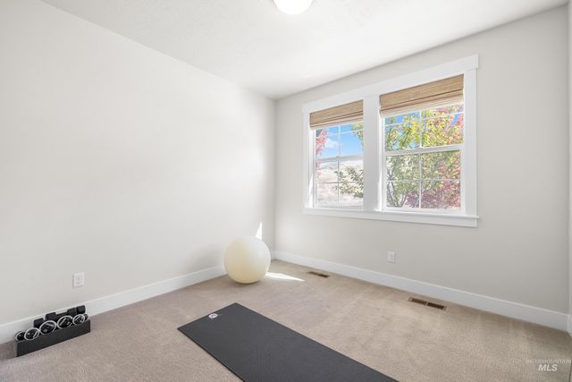 11447 N 20th Place, Boise, ID 83714