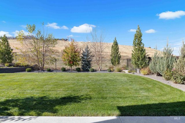11447 N 20th Place, Boise, ID 83714