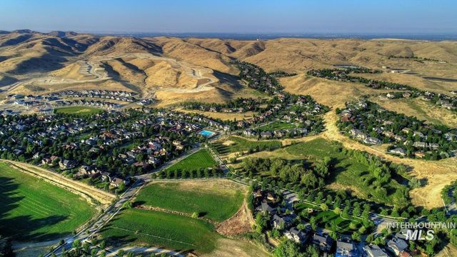 11447 N 20th Place, Boise, ID 83714