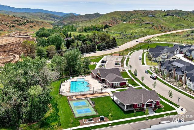 11447 N 20th Place, Boise, ID 83714