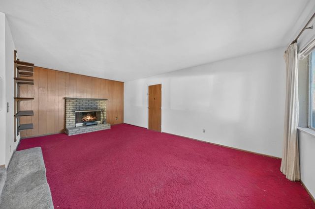 2100 Camino De Los Robles, Menlo Park, CA 94025