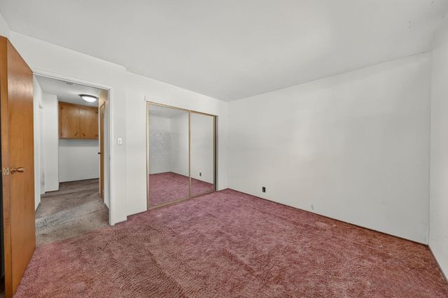 2100 Camino De Los Robles, Menlo Park, CA 94025