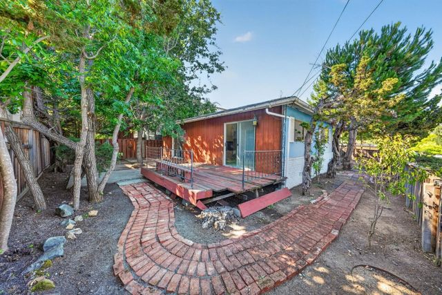 2100 Camino De Los Robles, Menlo Park, CA 94025