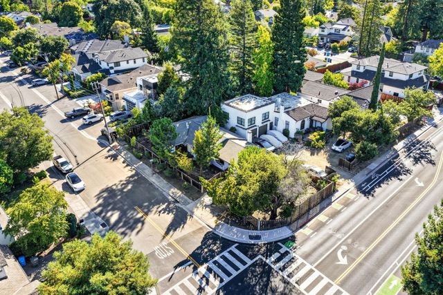 2100 Camino De Los Robles, Menlo Park, CA 94025