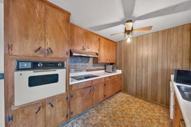 2100 Camino De Los Robles, Menlo Park, CA 94025