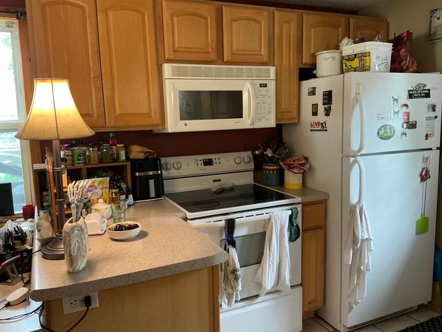 1912 N 6th Avenue N, Moorhead, MN 56560