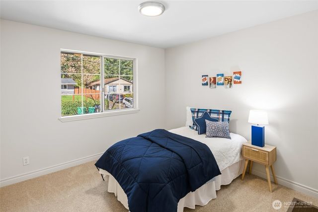 18526 16th Avenue NE, Shoreline, WA 98155