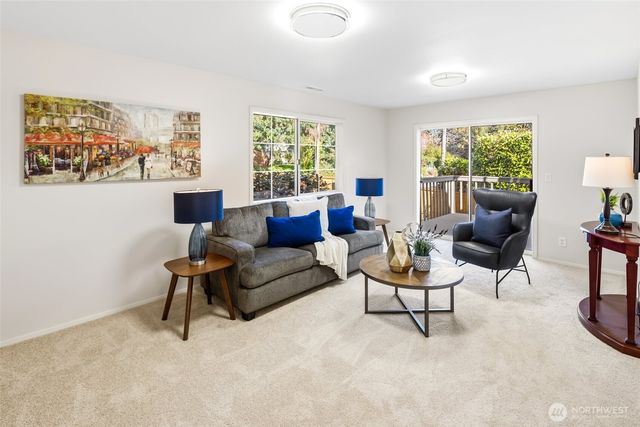 18526 16th Avenue NE, Shoreline, WA 98155