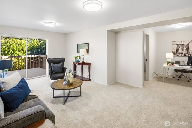 18526 16th Avenue NE, Shoreline, WA 98155