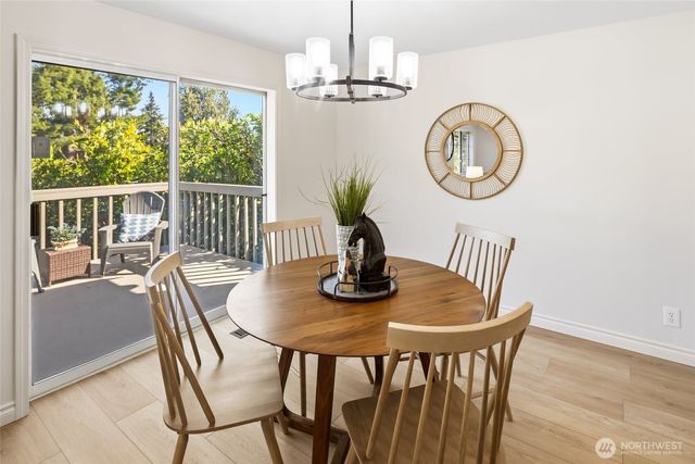 18526 16th Avenue NE, Shoreline, WA 98155