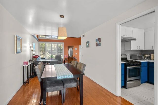 16745 Vanowen, Los Angeles, CA 91406