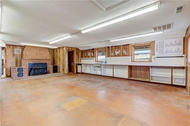 263 Main Street, Yanceyville, NC 27379