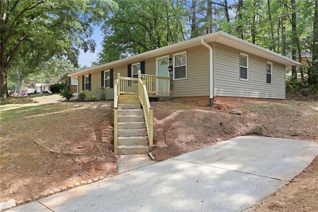 640 Amanda Place, Winston-salem, NC 27101