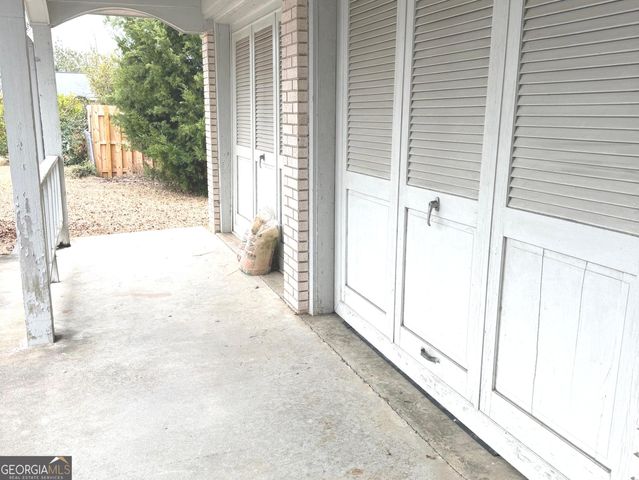 1303 Meadows Lane, Vidalia, GA 30474