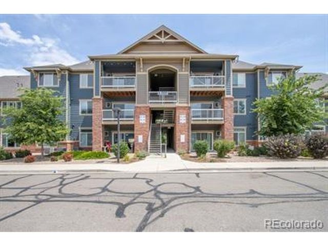 804 Summer Hawk Dr 6105, Longmont, CO 80504