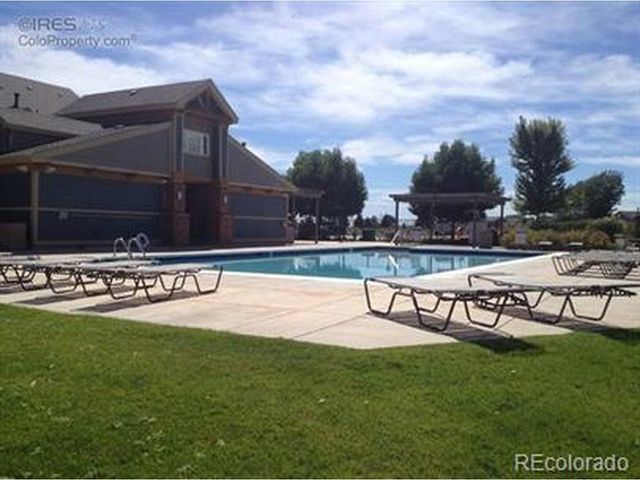 804 Summer Hawk Dr 6105, Longmont, CO 80504