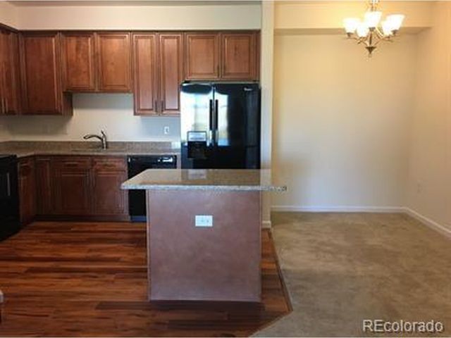 804 Summer Hawk Dr 6105, Longmont, CO 80504