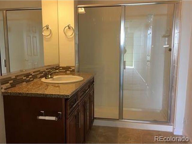 804 Summer Hawk Dr 6105, Longmont, CO 80504