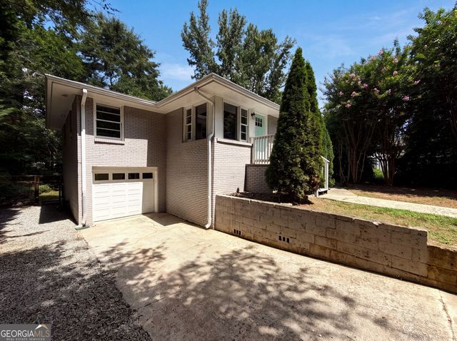 2336 Nesbitt Drive NE, Brookhaven, GA 30319