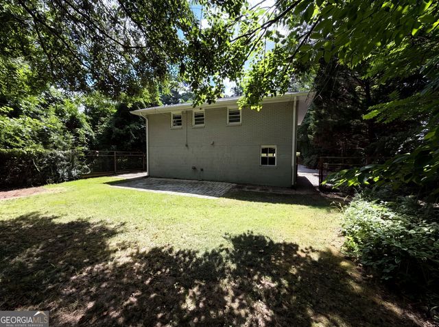 2336 Nesbitt Drive NE, Brookhaven, GA 30319