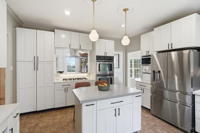 3608 Archer Avenue, Cincinnati, OH 45208