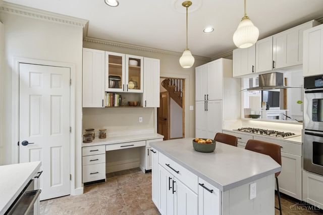 3608 Archer Avenue, Cincinnati, OH 45208