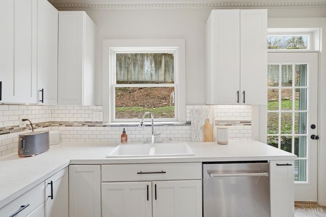 3608 Archer Avenue, Cincinnati, OH 45208