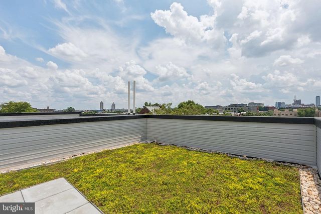 610 N BRENNA WALK, Philadelphia, PA 19123