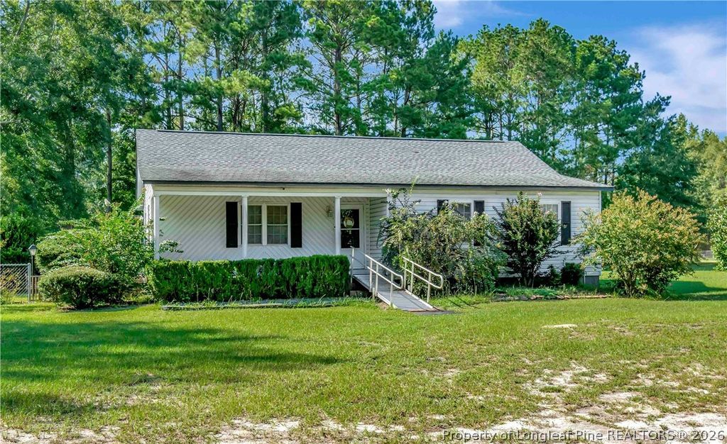 223 Broadwell Road, St Pauls, NC 28384 — exterior