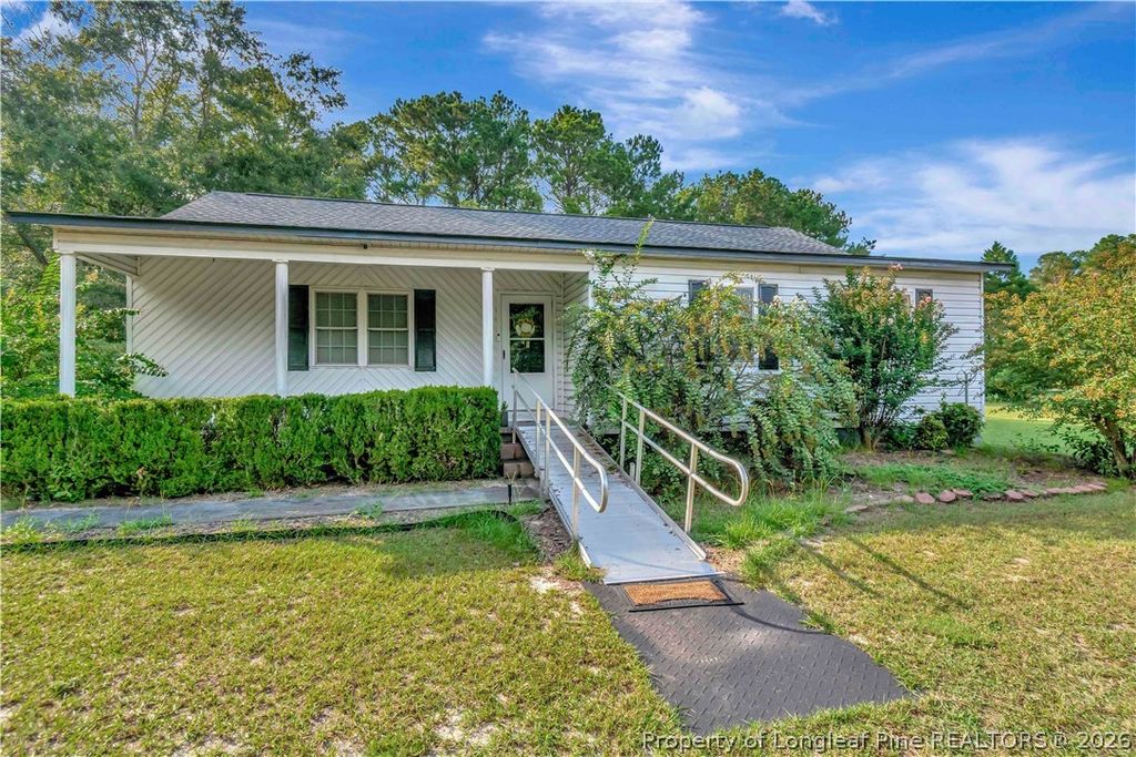 223 Broadwell Road, St Pauls, NC 28384 — photo 4