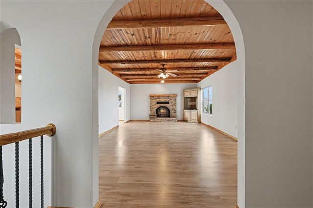 33270 Switzer Road, Paola, KS 66071