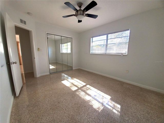 5015 EASTCHESTER DRIVE, Sarasota, FL 34234