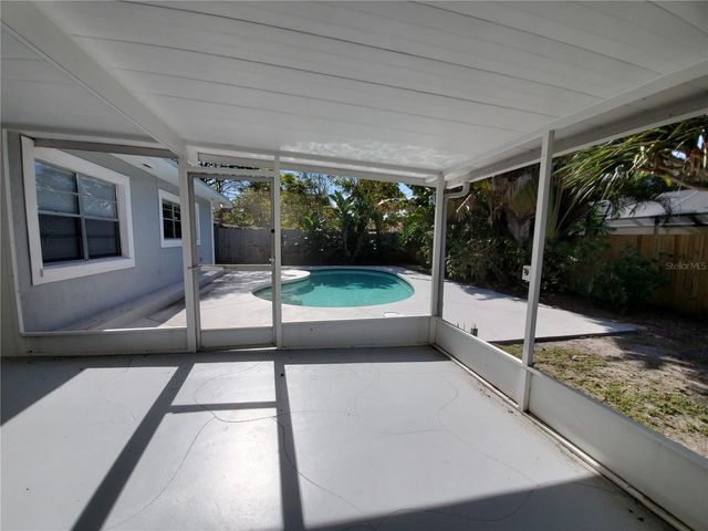 5015 EASTCHESTER DRIVE, Sarasota, FL 34234