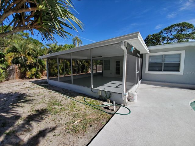 5015 EASTCHESTER DRIVE, Sarasota, FL 34234