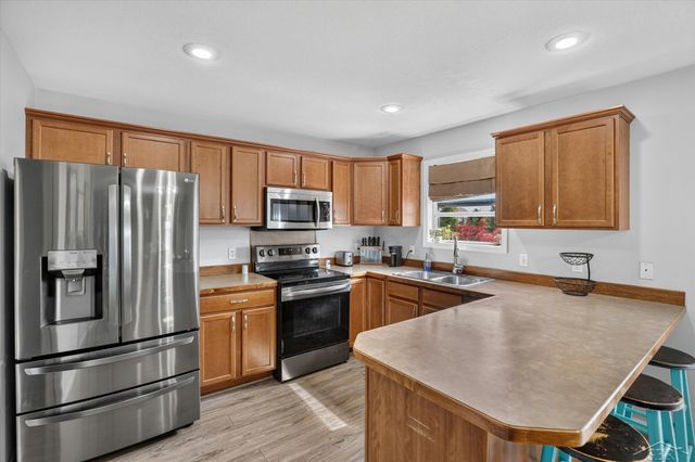 8914 Cottonwood Drive, Tittabawassee Twp, MI 48623