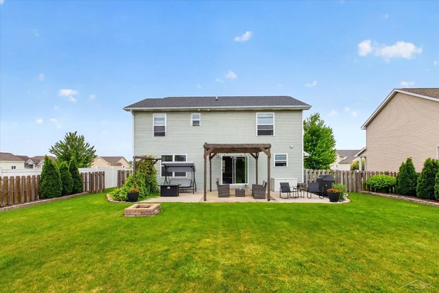 8914 Cottonwood Drive, Tittabawassee Twp, MI 48623