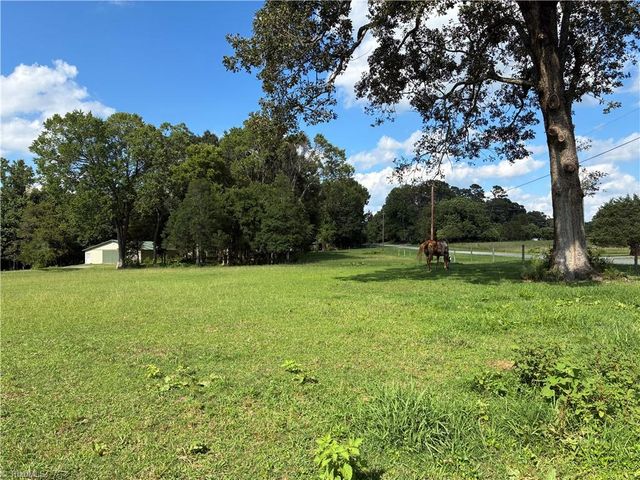 6967 Garrett Store Road, Liberty, NC 27298