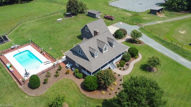 6967 Garrett Store Road, Liberty, NC 27298
