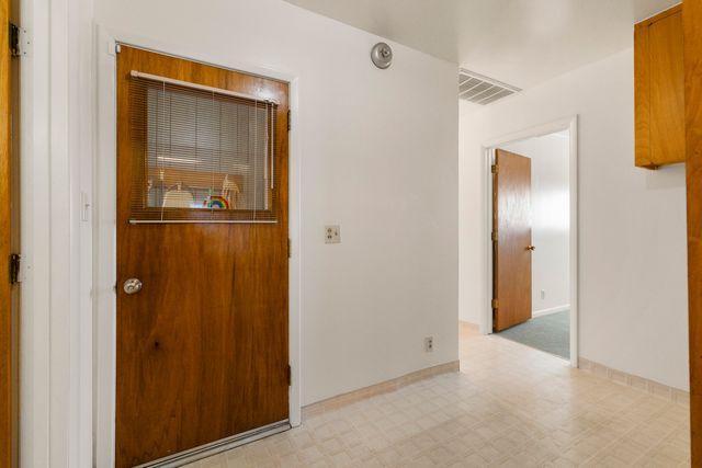 207 S Wendling Street, Klamath Falls, OR 97601