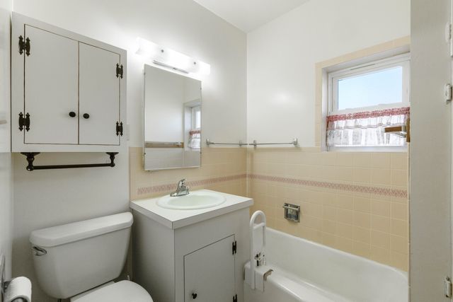 207 S Wendling Street, Klamath Falls, OR 97601