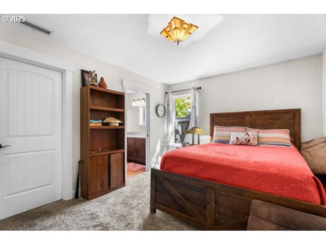 2803 Ne 121ST Ct, Vancouver, WA 98682