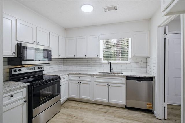 4954 Browns Mill Road, Lithonia, GA 30038