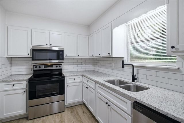 4954 Browns Mill Road, Lithonia, GA 30038