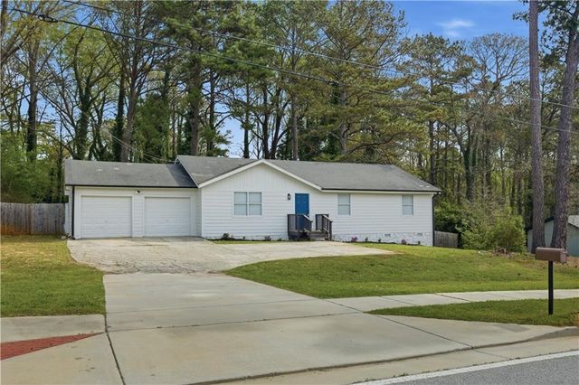 4954 Browns Mill Road, Lithonia, GA 30038