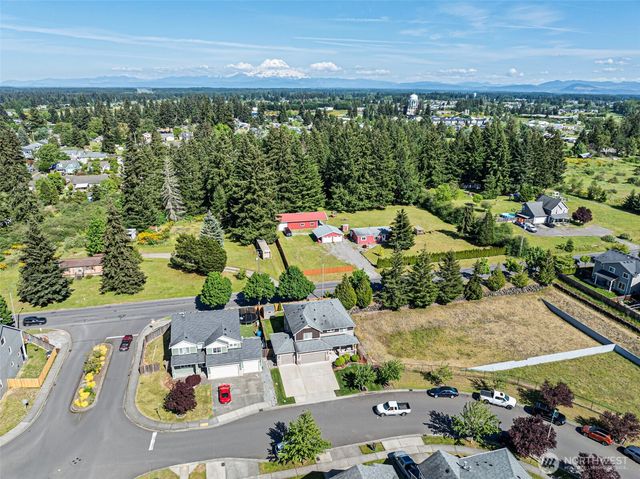 15445 Kayla Street SE, Yelm, WA 98597