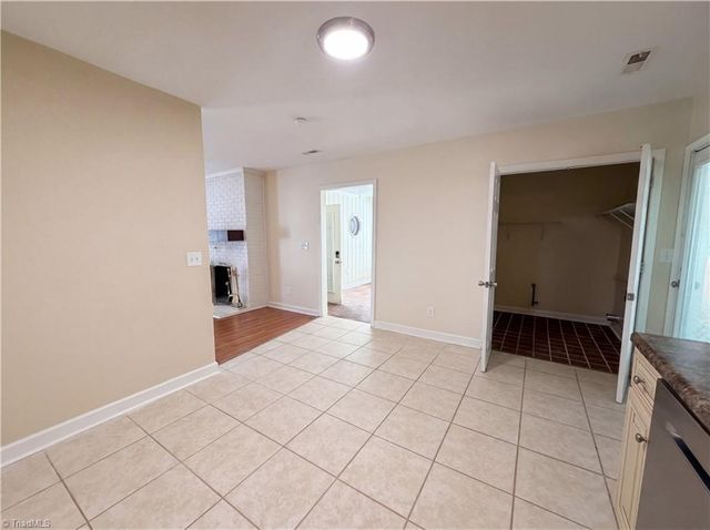 2815 Midpines Drive, Winston-salem, NC 27127